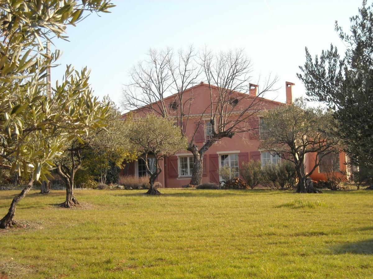 Bastide Des Ribias Villa Aups Exterior photo